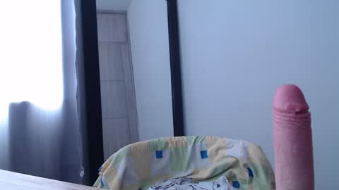 Snapshot of cristal_sexyboobs_ chatting on 01-28-25, 06:07 Cristal  online show from 01-28-25, 06:07