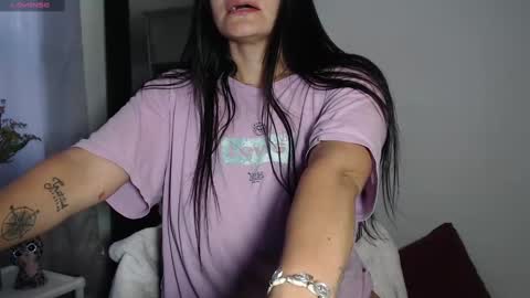 Snapshot of cristal_sexyboobs_ chatting on 03-01-25, 09:37 Cristal  online show from 03-01-25, 09:37