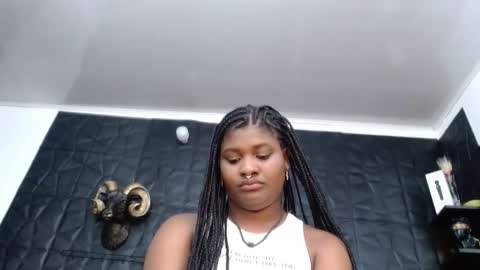Hanna  online show from 01-18-26, 12:47