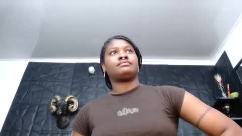 Hanna  online show from 02-23-26, 09:39