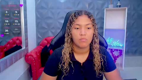 Cristal online show from 05-18-26, 09:09