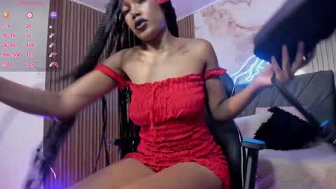 Snapshot of cristalbroke_tay chatting on 05-30-26, 07:11 Crystalbroke online show from 05-30-26, 07:11