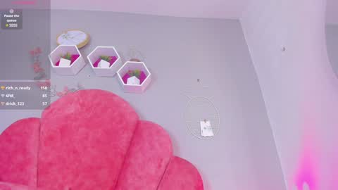 Nicole  Connection time 220pm-910pmCol online show from 01-16-25, 10:44