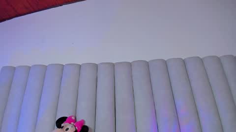 Nicole  Connection time 220pm-910pmCol online show from 02-12-25, 01:30