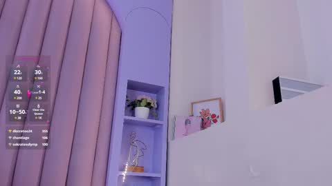 Nicole  Connection time 220pm-910pmCol online show from 03-11-25, 01:59