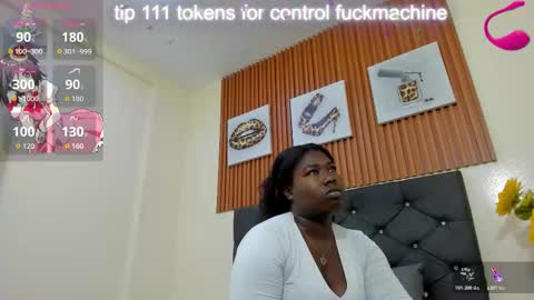 Snapshot of cristale69 chatting on 12-19-25, 01:56 cristale69 online show from 12-19-25, 01:56