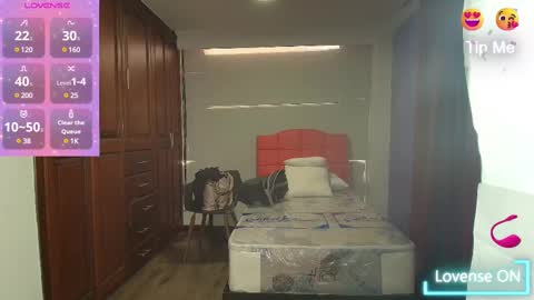 CRISTAL MILF online show from 02-09-25, 12:30