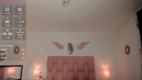 Snapshot of cristalmunez chatting on 01-14-25, 08:31 cristal online show from 01-14-25, 08:31