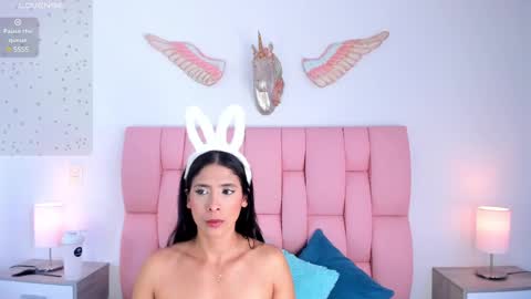 Snapshot of cristalmunez chatting on 03-10-25, 03:52 cristal online show from 03-10-25, 03:52