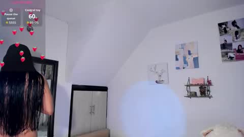 Snapshot of cristalmunez chatting on 09-10-25, 01:00 cristal online show from 09-10-25, 01:00