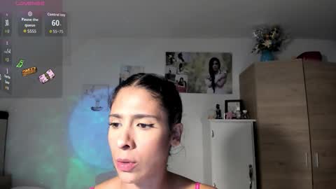 Snapshot of cristalmunez chatting on 10-14-25, 01:06 cristal online show from 10-14-25, 01:06