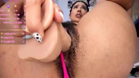 Snapshot of cristalmunez chatting on 11-14-25, 03:33 cristal online show from 11-14-25, 03:33