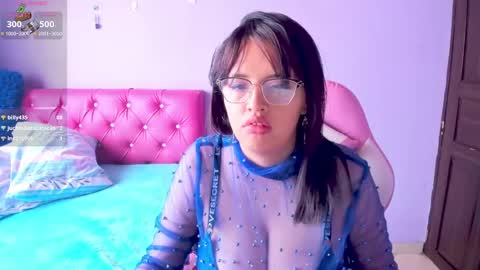 Snapshot of cristaln07 chatting on 03-11-25, 03:23 Natis online show from 03-11-25, 03:23