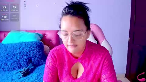 Snapshot of cristaln07 chatting on 09-18-25, 12:29 Natis online show from 09-18-25, 12:29