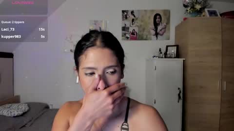 veronika online show from 05-28-26, 03:26