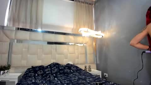  Independent Model online show from 03-01-25, 01:51