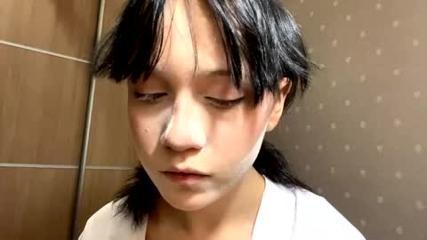 Niki online show from 05-16-26, 09:02