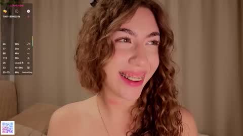 Snapshot of cristiagresto chatting on 12-14-25, 04:29 Emma Gift for each subscriber of the fan club online show from 12-14-25, 04:29