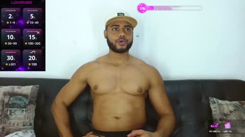 Snapshot of cristian_disick chatting on 02-06-25, 01:43 cristian_disick online show from 02-06-25, 01:43