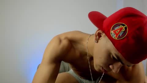 Snapshot of cristiianmartinez chatting on 09-18-25, 08:05  Cristian  online show from 09-18-25, 08:05