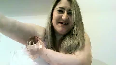 cristina20021991 online show from 12-22-24, 07:52