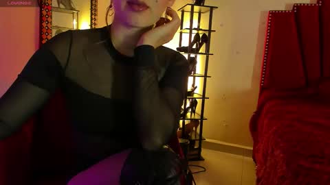 Cristin online show from 09-22-25, 01:51