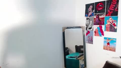 Snapshot of cristofer_hot98 chatting on 02-24-25, 03:33 Cristofer online show from 02-24-25, 03:33