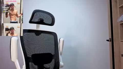 cristopher23  online show from 10-08-25, 01:25