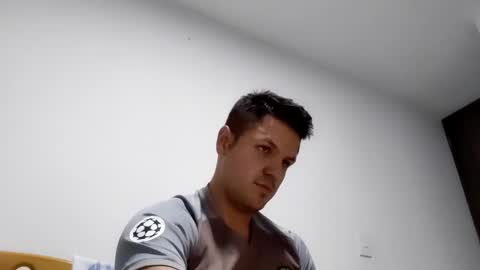 cristopher3042 online show from 01-03-25, 02:32