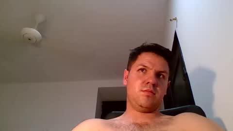 Snapshot of cristopher3042 chatting on 04-09-26, 06:02 cristopher3042 online show from 04-09-26, 06:02