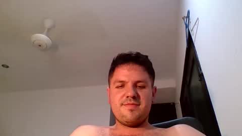 Snapshot of cristopher3042 chatting on 05-04-26, 11:45 cristopher3042 online show from 05-04-26, 11:45