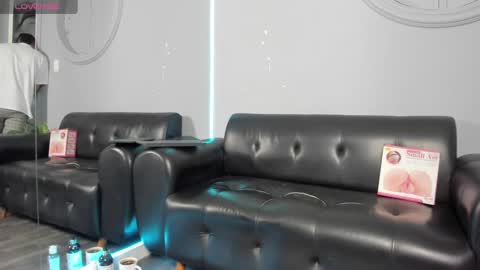 Cristopher online show from 01-15-25, 12:36