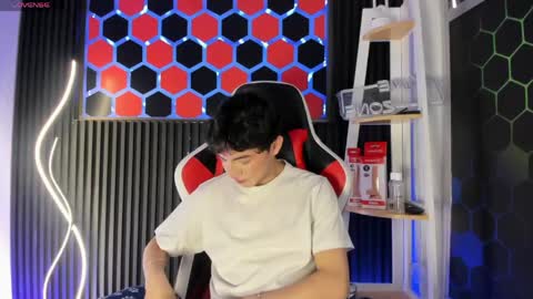 Cristopher  online show from 04-27-26, 08:29