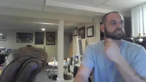 Snapshot of crm400 chatting on 09-14-25, 12:43 billybasement online show from 09-14-25, 12:43