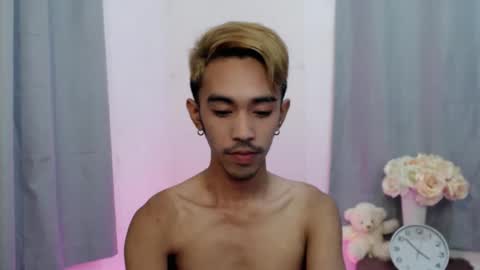 crocodale online show from 11-14-25, 12:37