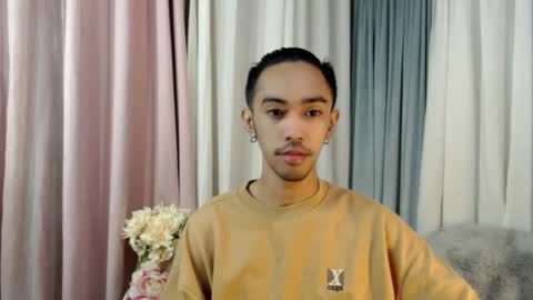 crocodale online show from 04-26-26, 01:20