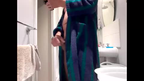 croup45 online show from 11-19-25, 08:03