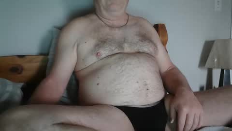 Crowbarbi online show from 04-17-26, 11:35