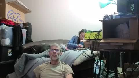 Crownandkat online show from 02-04-26, 07:58