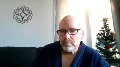 Snapshot of cruising_guy chatting on 12-26-24, 02:48 fun guy online show from 12-26-24, 02:48