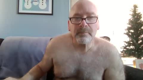 Snapshot of cruising_guy chatting on 02-12-26, 02:12 fun guy online show from 02-12-26, 02:12