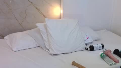 Cry online show from 11-15-25, 10:48