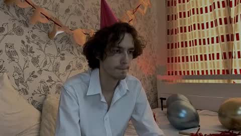 crybae0 online show from 03-13-26, 07:04