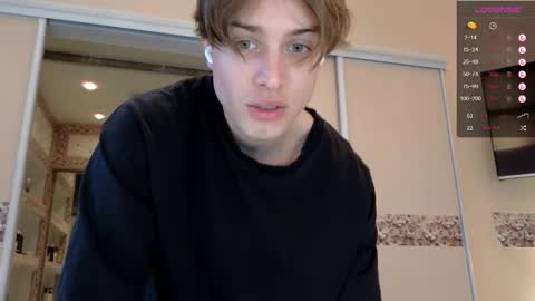 Lin inst lingoodyy online show from 10-21-25, 02:18