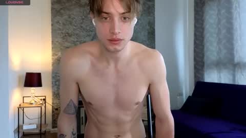 Lin inst lingoodyy online show from 11-12-25, 05:19