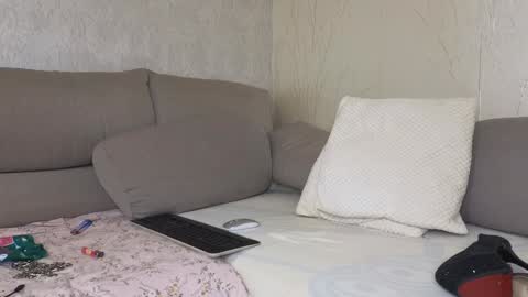 Snapshot of crystal_angel1 chatting on 02-07-25, 04:06 Crys online show from 02-07-25, 04:06