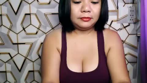 Snapshot of crystal_april chatting on 03-11-25, 11:59 Crys online show from 03-11-25, 11:59