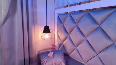 crystal_gilton online show from 05-17-26, 07:10