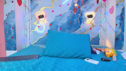 crystal online show from 02-16-26, 07:21