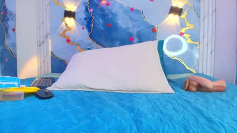 crystal online show from 04-27-26, 07:23